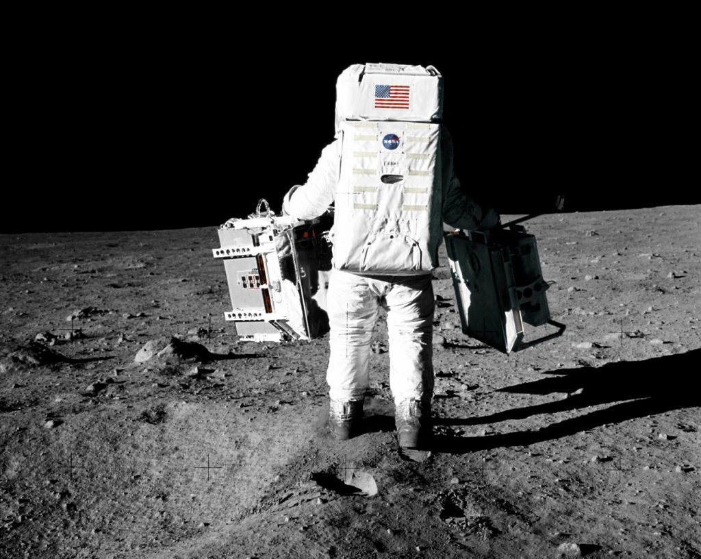 NASA vrea să se întoarcă pe lună în 2023. Care este motivul